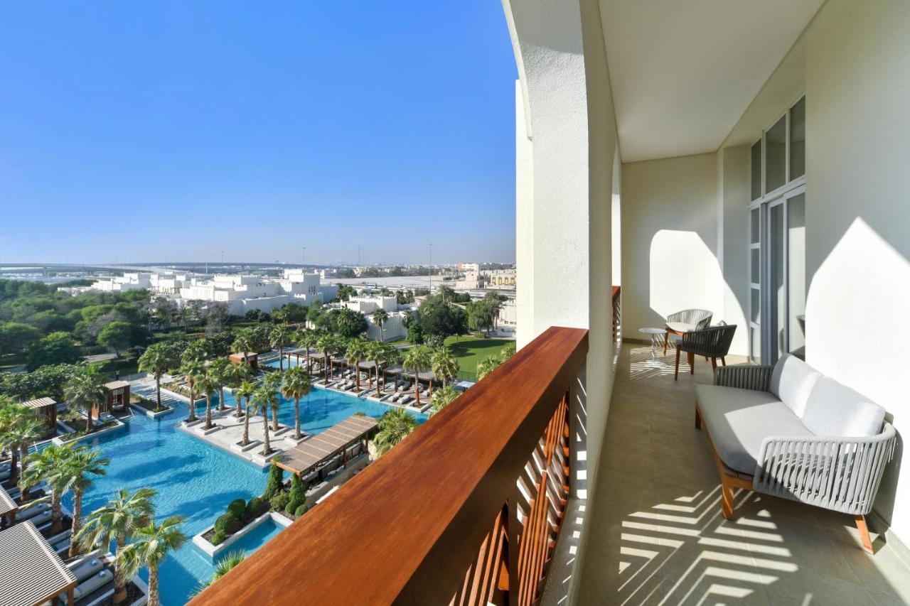 Al Messila, A Luxury Collection Resort & Spa, Доха Екстер'єр фото View from the balcony of a suite at the hotel